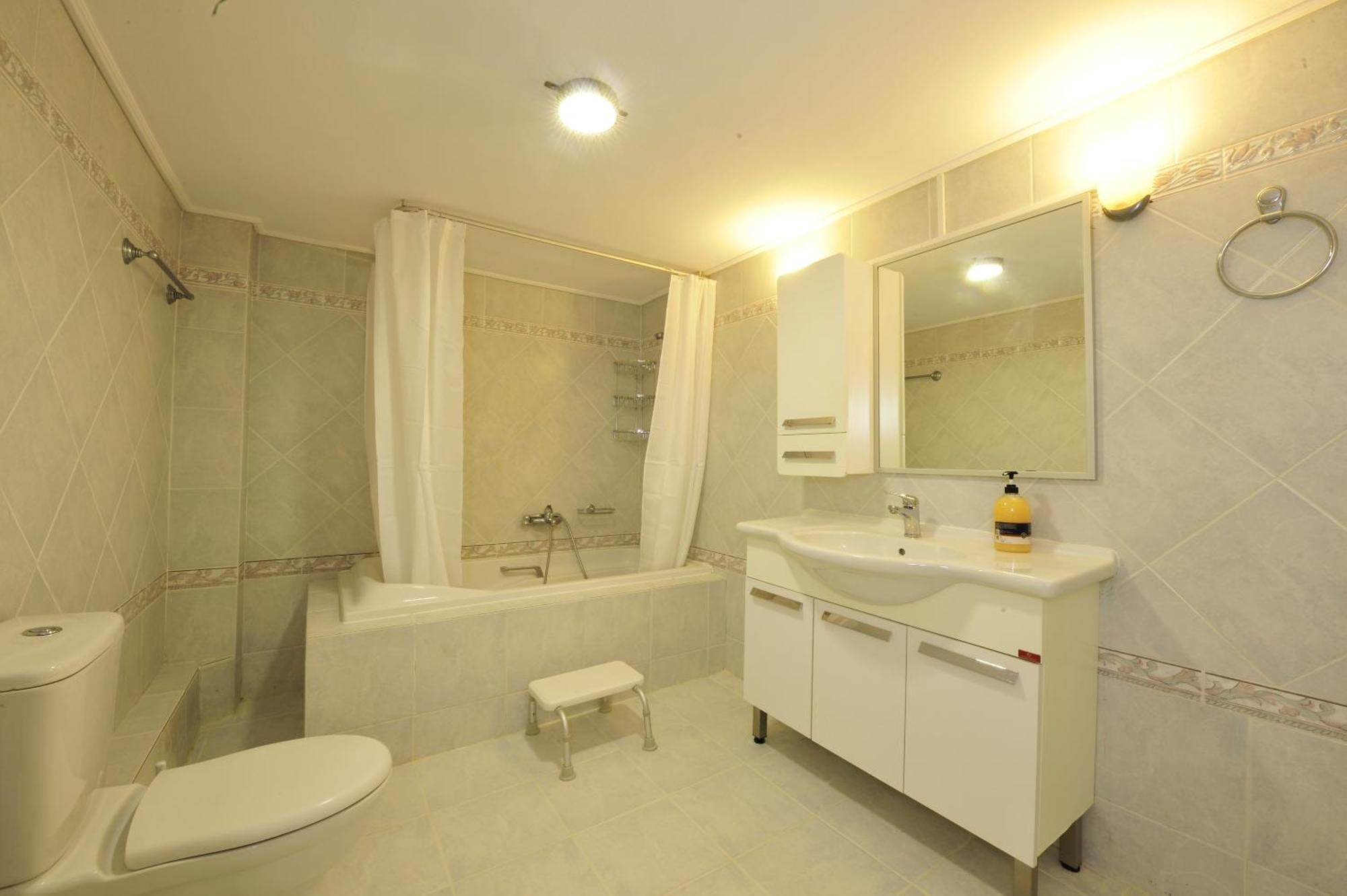 Peloponeese Corinthos Seaside Villa For Short Rent Екстер'єр фото
